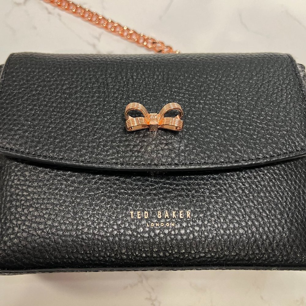 Ted Baker London Black Purse with Rosegold Chain and Bow